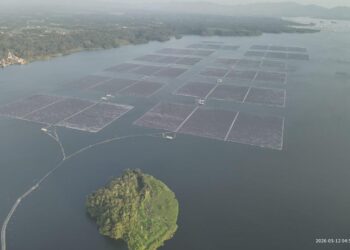 Foto landscape PLTS Terapung Cirata 192 MWp yang diambil pada Selasa (12/5/2026). Pembangkit ramah lingkungan ini beroperasi dengan normal dan mampu mereduksi emisi karbon sebanyak 214.000 ton Co2 pertahunnya. (Foto.istimewa)