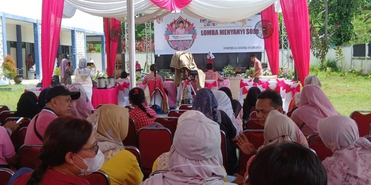 Peserta lomba menyanyi se-kabupaten Jember
