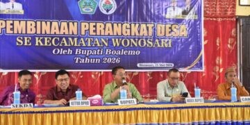 Bupati Boalemo, Rum Pagau, membuka pembinaan perangkat desa se kecamatan Wonosari, Kamis (21/05/2026) (Prokopim Boalemo)