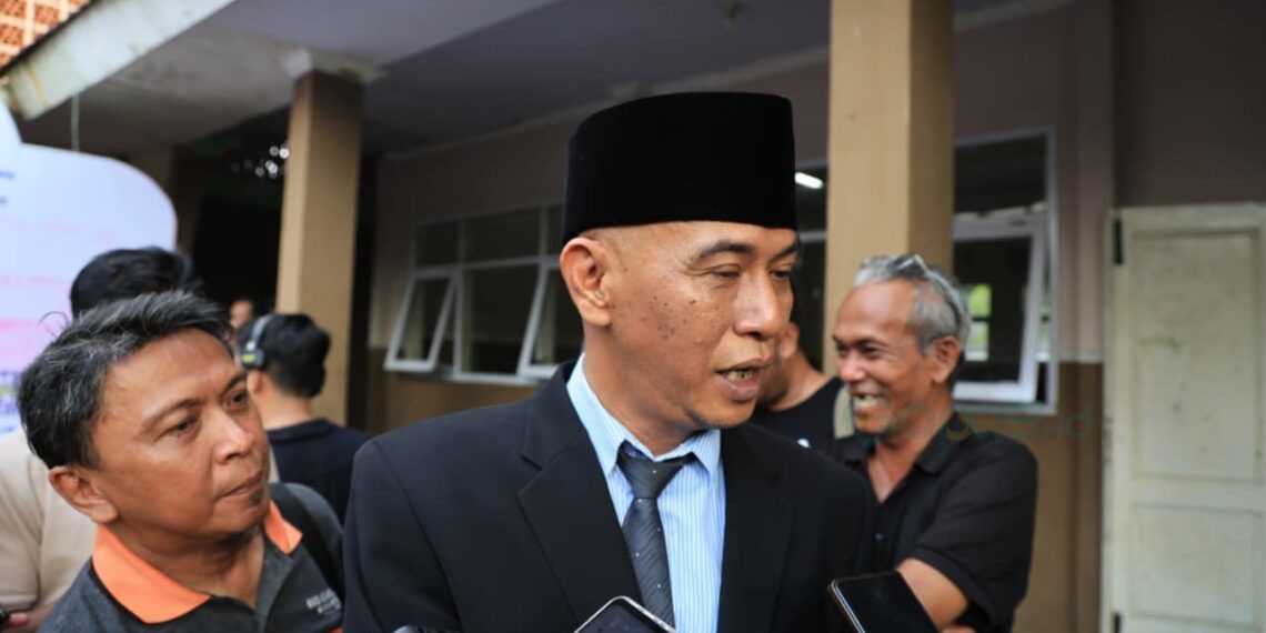 Pj. Sekda Jember Achamd Fauzi usai menghadiri pelantikan Kepala sekolah