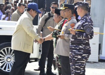 Presiden Prabowo Subianto saat meresmikan Kampung Nelayan Merah Putih (KNMP) Leato, Gorontalo.