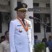 Bupati Gorontalo, Sofyan Puhi saat memimpin apel Hari Otonomi Daerah.