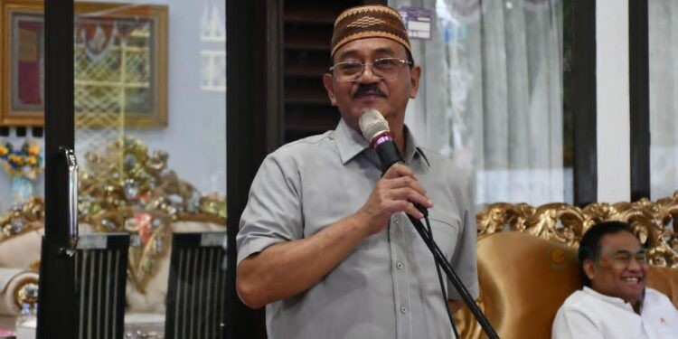 Bupati Boalemo, Rum Pagau, saat memberikan sambutan buka bersama, (Prokopim Boalemo)