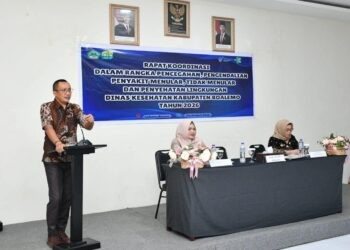 Wakil Bupati Boalemo, Lahmuddin Hambali, memberikan sambutan rakor pencegahan dan pengendalian penyakit. (Foto: Prokopim Boalemo)