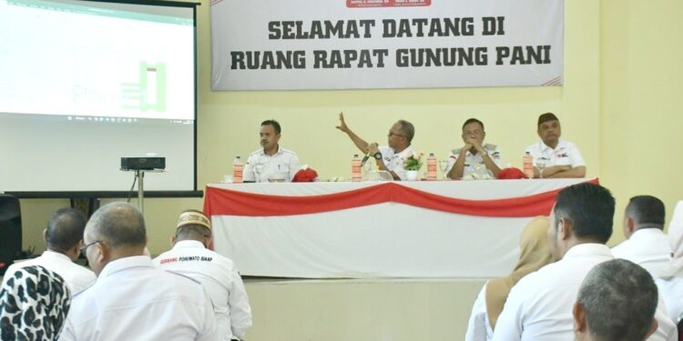 Wakil Bupati Pohuwato, Iwan Adam, evaluasi kinerja OPD dan kecamatan, (Prokopim Pohuwato)