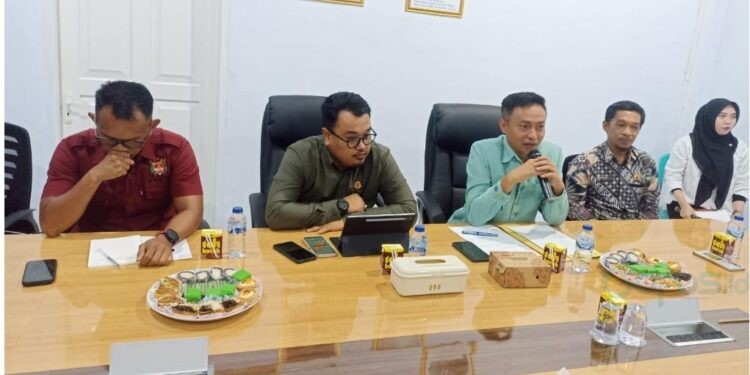 Sekda Kabupaten Boalemo, Nurdin, memberikan sambutan percepatan aset dan akses reforma agraria. (Foto: Prokopim Boalemo)