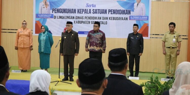 Pelantikan Kepala Sekolah di lingkungan Kabupaten Gorontalo.