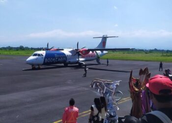 Peresmian penerbangan rute Jember - Surabaya oleh Bupati Jember Muhammad fawait