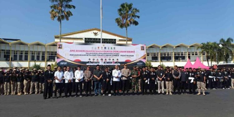 Apel Kebangsaan bersama seluruh elemen PSHT Jember