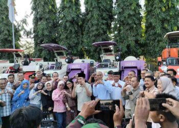 Bupati Jember Muhammad fawait berama ASN usai acara pro Gus'e Update