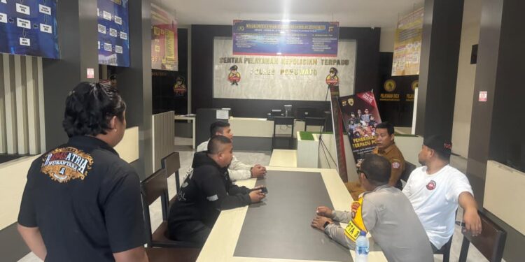 Polres Pohuwato mediasi perselisihan antara warga dan debcolector, Selasa (03/06/2026) (Istimewa)