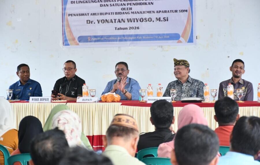 Bupati Boalemo, Rum Pagau, memberikan sambutan mutu pendidikan di Boalemo, Kamis (18/06/2026) (Prokopim Boalemo)