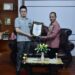 Kepala Dinas Pendidikan Pohuwato, Arman Mohammad, menerima penghargaan Nasional kepatuhan pajak ASN, Kamis (18/06/2026) (Iwan Karim Prokopim Pohuwato)