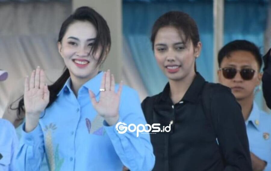 Chelsea Jenny Pattiwael (kiri) adalah ajudan sekretaris pribadi Gunernur Maluku Utara, Sherly Tjoanda. (Foto.putra tangahu/gopos)