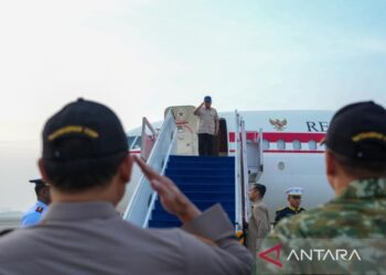 Presiden Prabowo Subianto bertolak ke Gorontalo dari Pangkalan Udara TNI AU (Lanud) Halim Perdanakusuma, Jakarta, Rabu (24/6/2026), untuk menghadiri puncak Pekan Nasional (PENAS) Kelompok Tani Nelayan Andalan (KTNA) XVII di Kabupaten Gorontalo. ANTARA/HO-BPMI Sekretariat Presiden