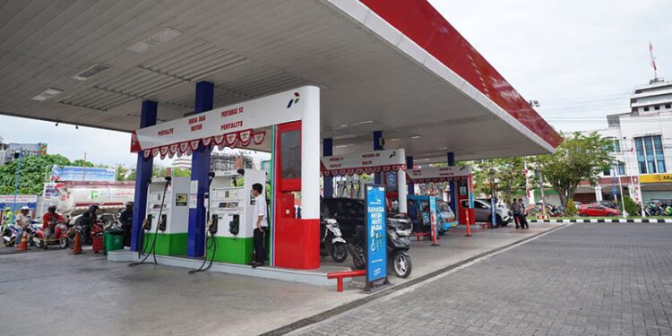 PT Pertamina Patra Niaga Regional Sulawesi terus memperkuat koordinasi dengan pemerintah daerah dan berbagai pemangku kepentingan untuk menjaga kelancaran penyaluran Biosolar subsidi di Provinsi Gorontalo.