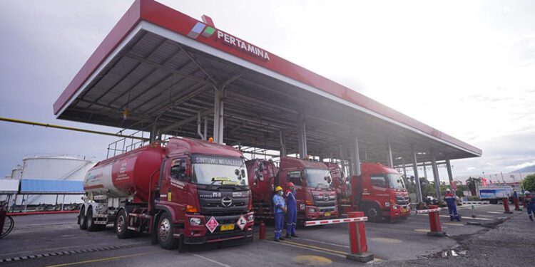 Pertamina Patra Niaga Regional Sulawesi memastikan operasional energi tetap berjalan pascagempabumi berkekuatan magnitudo 7,7 yang terjadi pada Senin pagi (8/6/22026) dan berpotensi menimbulkan tsunami di sejumlah wilayah Sulawesi Utara.