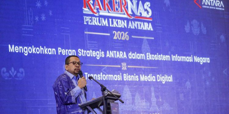 Kepala Bakom Muhammad Qodari menyampaikan arahan saat acara Rapat Kerja Nasional (Rakernas) 2026 PERUM LKBN ANTARA, di Yogyakarta yang berlangsung Rabu-Jumat (3-5/6/2026). ANTARA/Rahid Putra Laksana