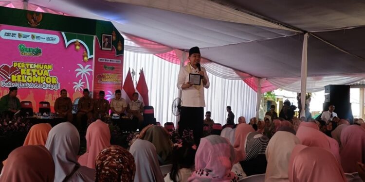 Bupati Jember Muhammad fawait saat bunga Desaku Sumberjambe
