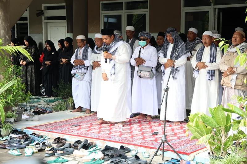 Pelayanan pemkab Kepulangan jamaah haji kabupaten Jember sebelum sampai rumah masing-masing