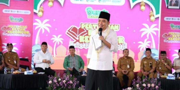Bupati Jember Muhammad Fawait