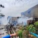 Puing-puing sisa kebakaran rumah milik Erni Ngabito di kompleks Perumahan Awara Karya Liluwo Kota Gorontalo.(F. Putra/Gopos)