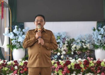 Bupati Boalemo, Rum Pagau, saat memberikan sambutan di hadapan masayarakat wonosari, Selasa (23/06/2026) (Istimewa)