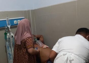 Korban saat mendapat perawatan medis di RS Bumi Panua Pohuwato, (Istimewa)