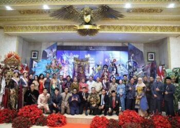 Bupati Jember, Gus Fawait saat pagelaran Red Carpet JFC 2026 di pendopo Wahyawiwahagraha.