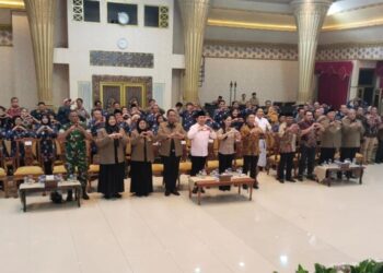 Bupati Jember bersama pengurus Kormi Periode 2025-2030 usai pelantikan