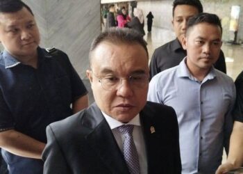 Wakil Ketua DPR RI Sufmi Dasco Ahmad saat memberi keterangan di kompleks parlemen, Jakarta, Selasa (22/7/2026). ANTARA/Bagus Ahmad Rizaldi