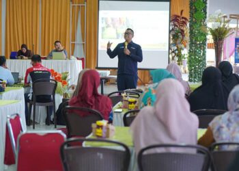 PT Pertamina Patra Niaga Regional Sulawesi memperkuat kapasitas pelaku usaha mikro dan kecil (UMKM) di Kabupaten Takalar melalui pembinaan dan sosialisasi Program Pendanaan Usaha Mikro dan Kecil (PUMK), yang dipadukan dengan edukasi penggunaan LPG.
