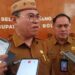 Sekda Iwan Mustapa saat diwawancarai awak media, Selasa (28/7/2026). (F.Istimewa)