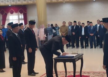 Jajaran BUMD di Lantik di Pendopo Wahyawibawagraha, Senin (20/7/2026).