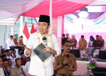 Bupati Jember Muhammad Fawait saat safari desa melalui program Bunga Desaku