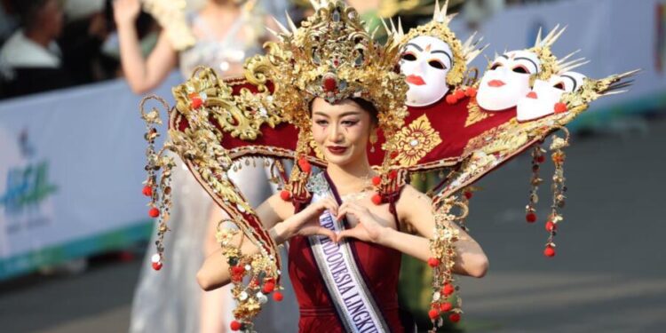 penyelenggaraan Jember Fashion Carnaval (JFC).