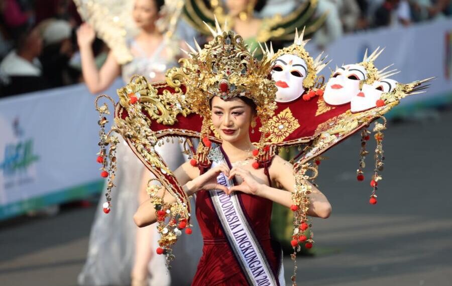 penyelenggaraan Jember Fashion Carnaval (JFC).
