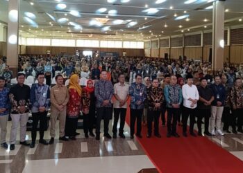 Pengusaha UMKM jember saat mengikuti Festival kemudahan dan pelindung usaha mikro Jember