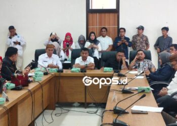 DPRD Bone Bolango melaksanakan Rapat Dengar Pendapat bersama Pemerintah Daerah Bone Bolango dan Mantan Kades Toto Utara.