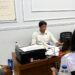 Tersangka pencabulan saat dilakukan penahanan oleh Polres Pohuwato, Senin (03/08/2026) (Istimewa)