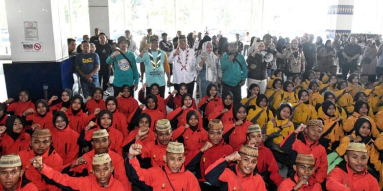 keberangkatan melalui Bandara Djalaluddin Gorontalo dilepas Ketua Kwarda Provinsi Gorontalo, H. Sofyan Puhi, Selasa (11/08/2026).