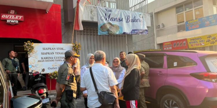 Gabungan Sidak Satpol PP, DPMPTSP, Diskopumdag
