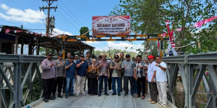 Pani Gold Mine bersama Pemerintah Daerah meresmikan penggunaan Jembatan Bailey di Dusun Titileya, Desa Pulubala, Kecamatan Pulubala, Kabupaten Gorontalo, Sabtu (15/8/2026) (Istimewa)
