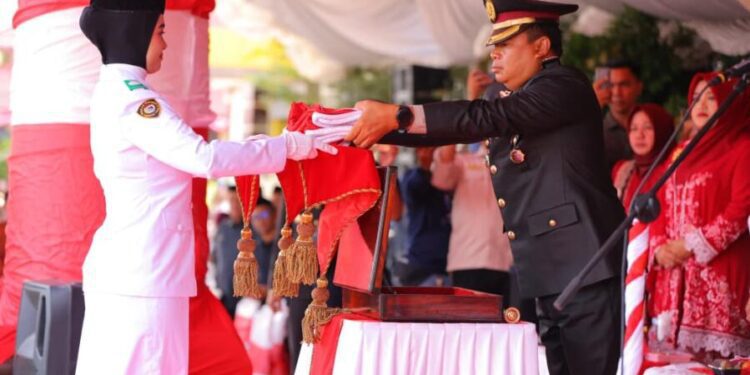 Kapolres Pohuwato, AKBP Busroni, memimpin upacara HUT RI ke 81, Senin (17082026) (Istimewa)