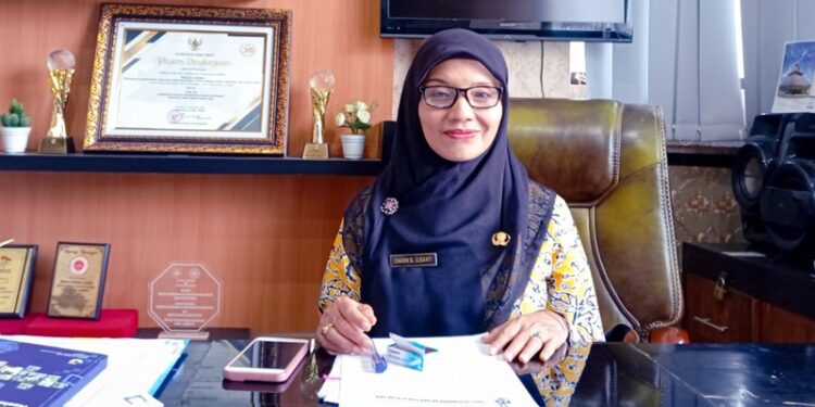 Kepala Dinas Penanaman Modal dan Pelayanan Terpadu Satu Pintu (DPMPTSP) Jember, Isnaini Dwi Susanti.
