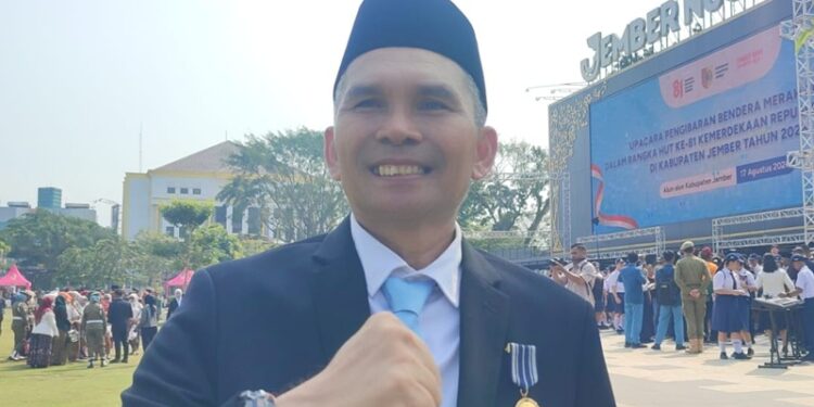 Kepala Satuan Polisi Pamong Praja (Satpol PP) Kabupaten Jember, Bambang Rudianto