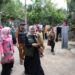 Ketua Tim Penggerak PKK Kabupaten Jember Neng Ghyta Eka Puspita saat kunjungan Home Care.