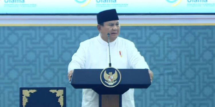 Presiden Prabowo Subianto memberikan sambutan pada penutupan Muktamar Ke-35 NU di Jombang, Jawa Timur, Senin (31/8/2026). ANTARA/HO-BPMI Sekretariat Presiden
