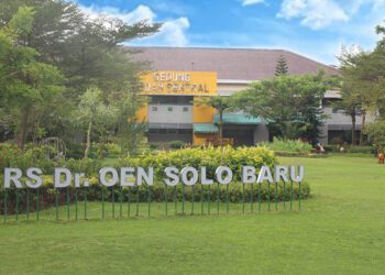 RS Dr. OEN SOLO BARU memiliki ruang/lahan hijau terbuka yang sangat luas dengan sirkulasi udara yang sangat bagus dan taman luas nan indah di setiap sudut rumah sakit. (Foto: RS Dr.Oen Solo Baru)