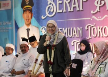 Direktur Jenderal Perumahan Perkotaan Kementerian PKP, Dr. Sri Haryati, saat menghadiri kegiatan Setiap Aspirasi dalam rangkaian Bunga Desaku